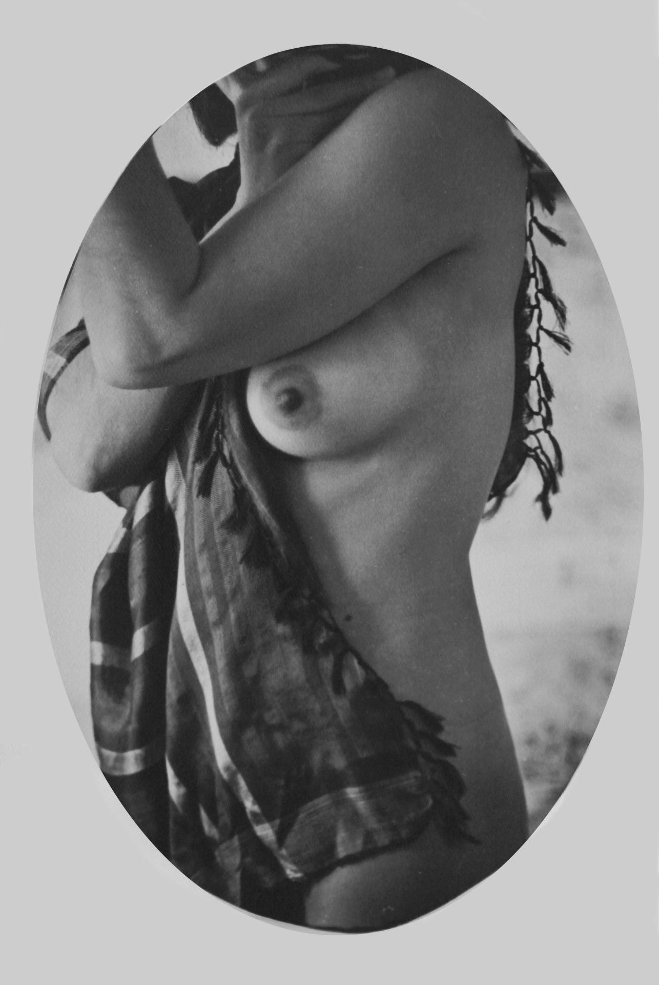 33